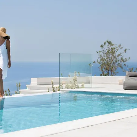 Oikos Boutique Residences Private Estate * Plateies