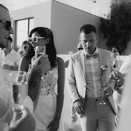 Oikos Boutique Residences Private Estate * Plateies