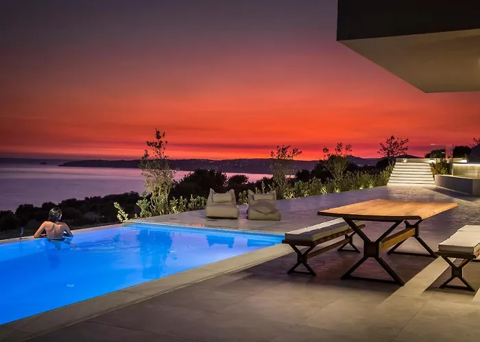 Oikos Boutique Residences Private Estate *