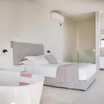 Oikos Boutique Residences Private Estate * Πλατείες