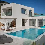 Βίλα Oikos Boutique Residences Private Estate