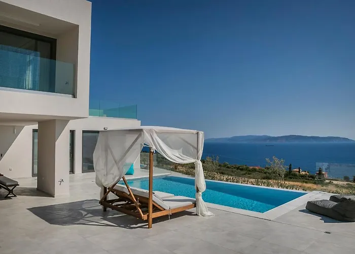 Oikos Boutique Residences Private Estate Πλατείες