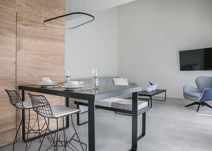 Oikos Boutique Residences Private Estate * Πλατείες