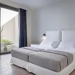 Oikos Boutique Residences Private Estate Villa