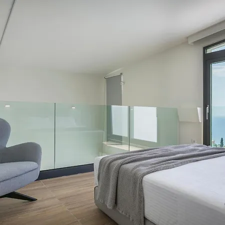 Oikos Boutique Residences Private Estate *