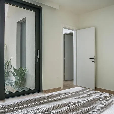 Oikos Boutique Residences Private Estate