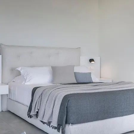 Oikos Boutique Residences Villa *