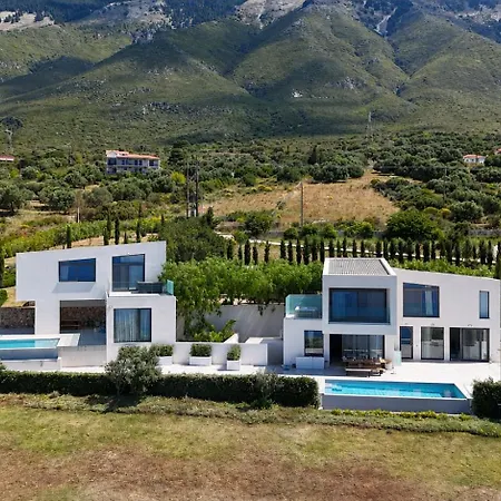 Oikos Boutique Residences Villa Plateies