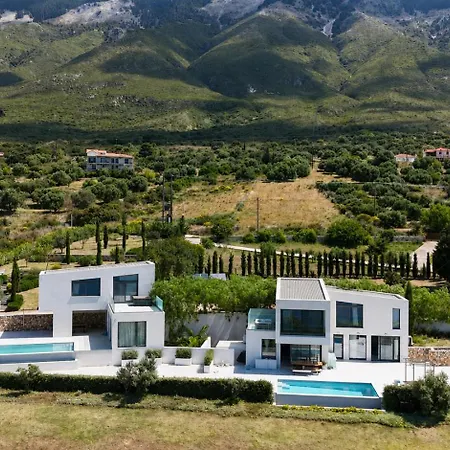Villa Oikos Boutique Residences