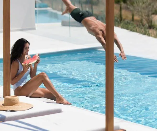 Oikos Boutique Residences Private Estate فيلة