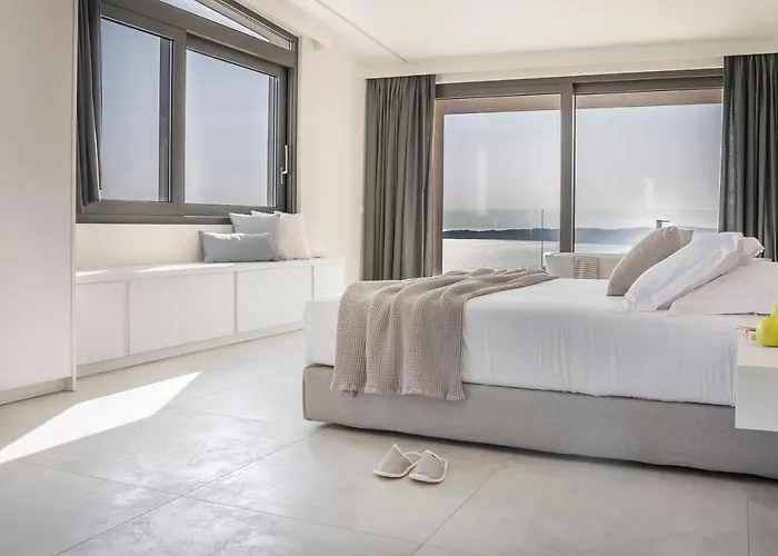 Oikos Boutique Residences Private Estate فيلة Plateies