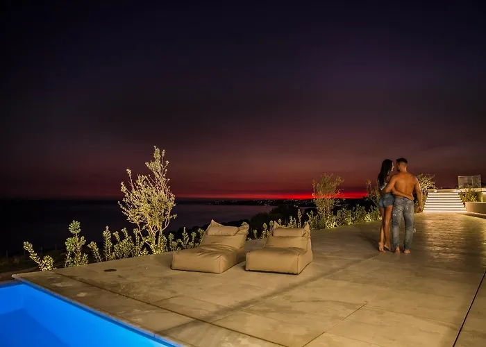 فيلة Oikos Boutique Residences Private Estate